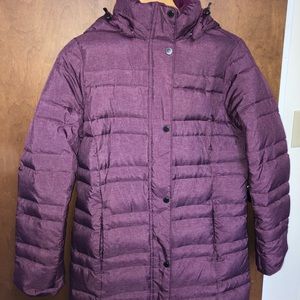 Lands end women’s down coat.  Like new barely worn
